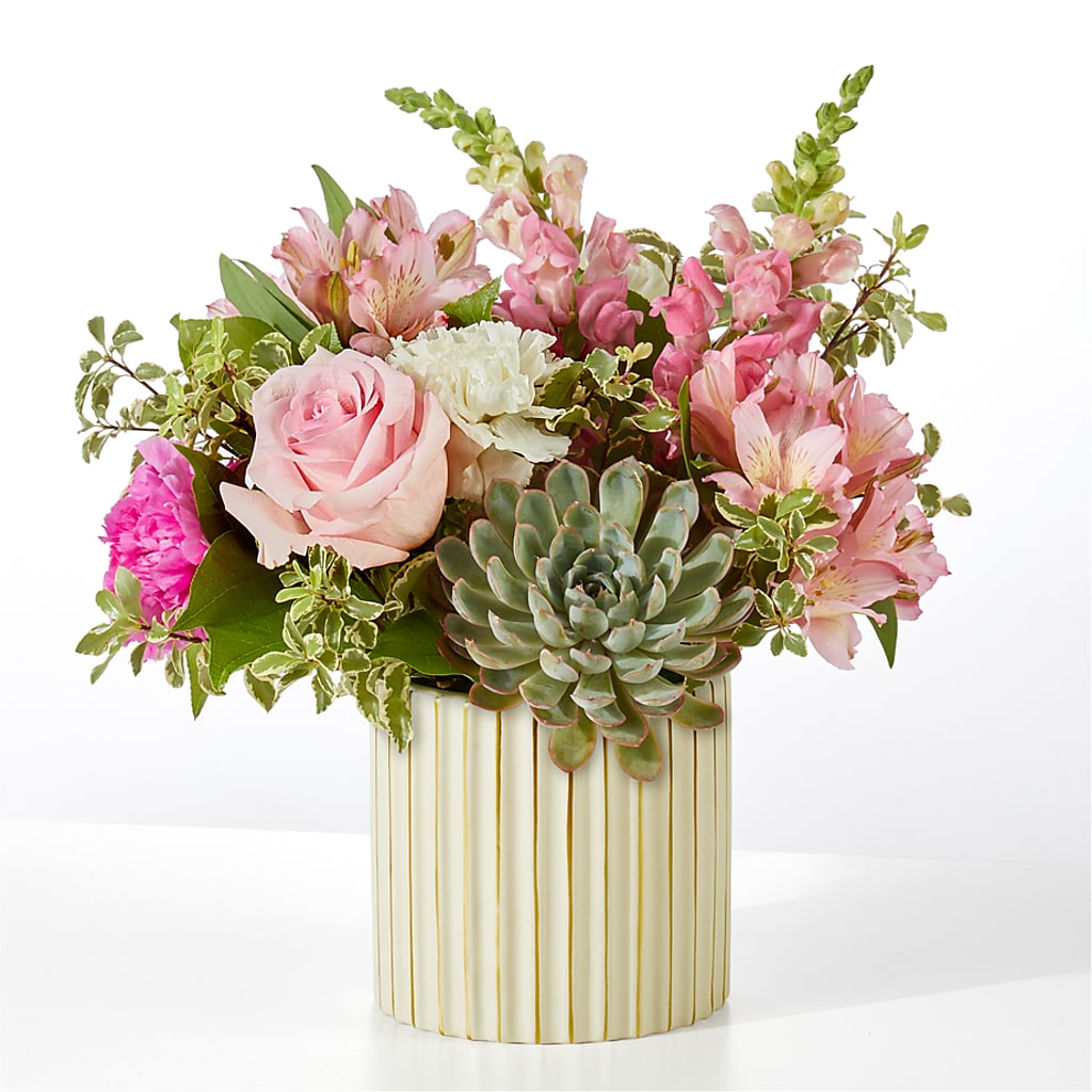 Magenta Musings Bouquet – Unique Flowers And Wedding, Dania Beach FL