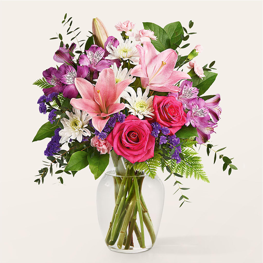 Lace & Pearls Bouquet – Unique Flowers And Wedding, Dania Beach FL