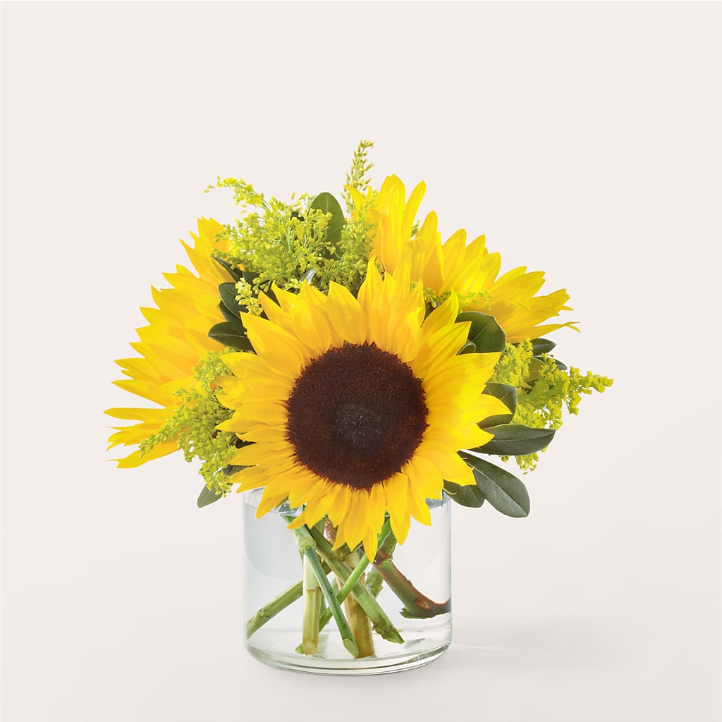 Beaming Sunflower Bouquet – Unique Flowers And Wedding, Dania Beach FL