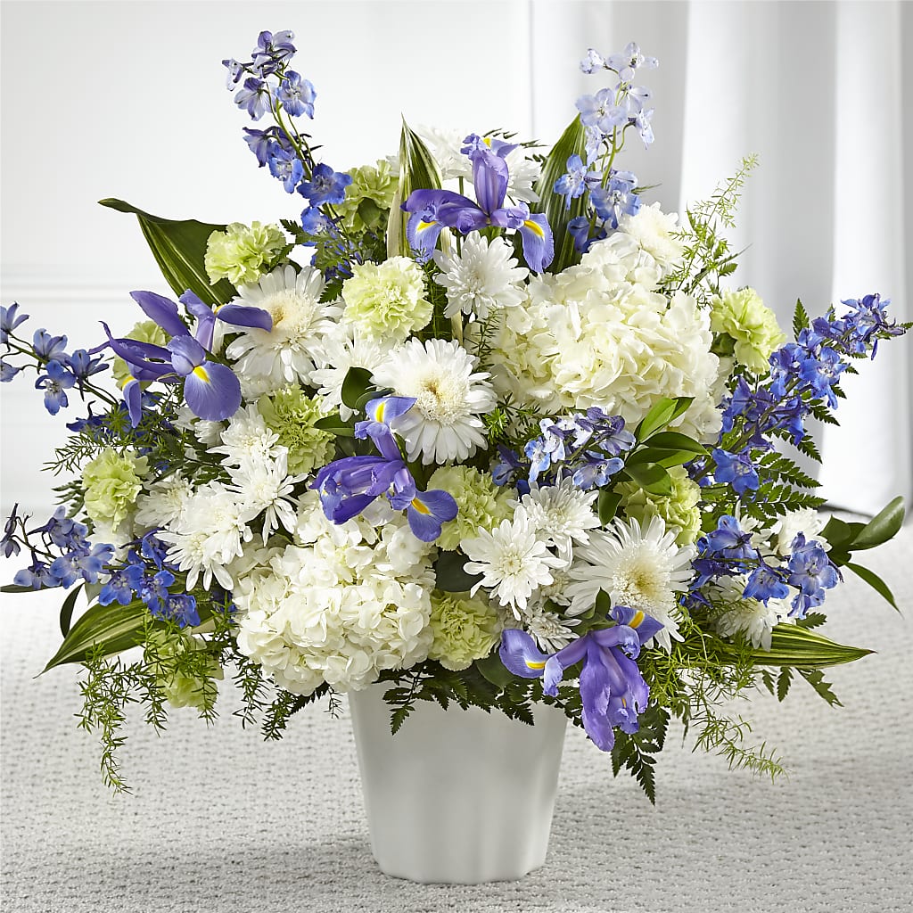 Soft Serenity Floor Basket – Unique Flowers And Wedding, Dania Beach FL