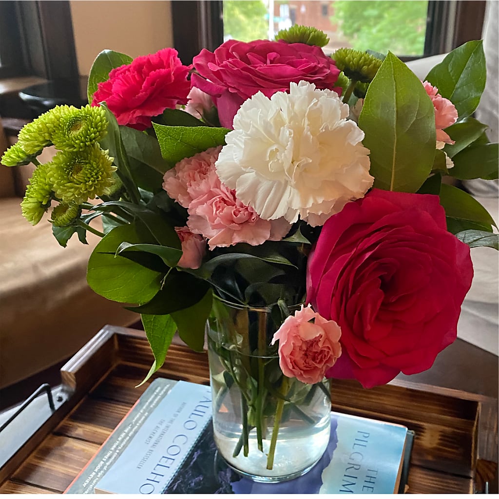 Sweet & Pretty Bouquet –  Unique Flowers And Wedding, Dania Beach FL