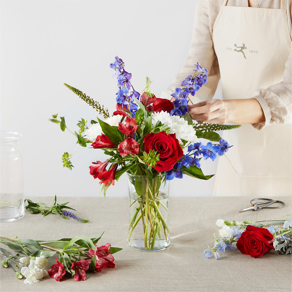 Star Spangled - A Florist Original –  Unique Flowers And Wedding, Dania Beach FL