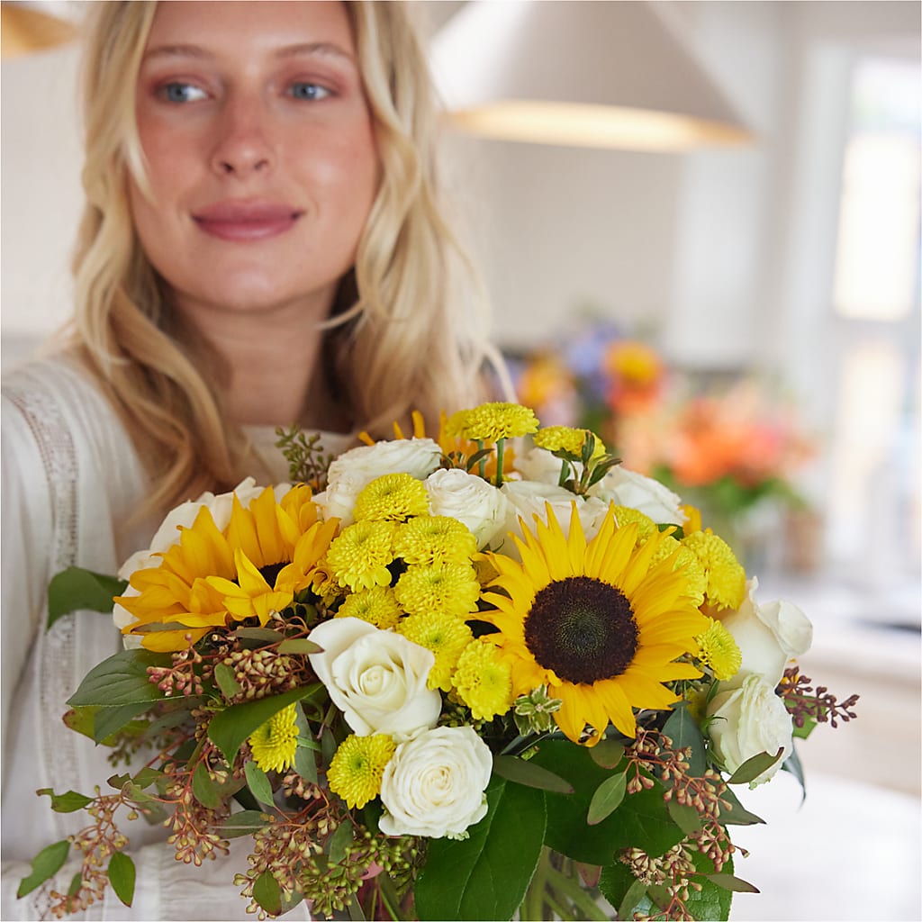 Luminous Morning Bouquet –  Unique Flowers And Wedding, Dania Beach FL