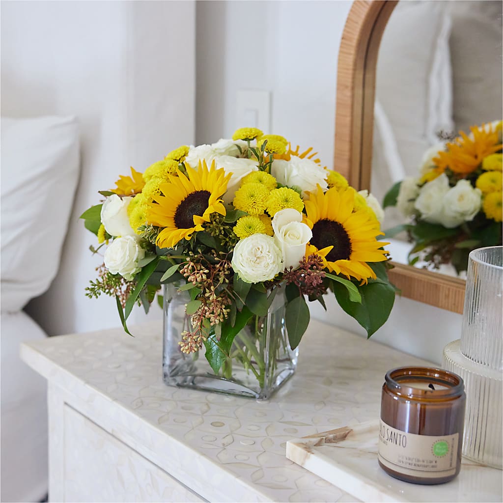 Luminous Morning Bouquet –  Unique Flowers And Wedding, Dania Beach FL