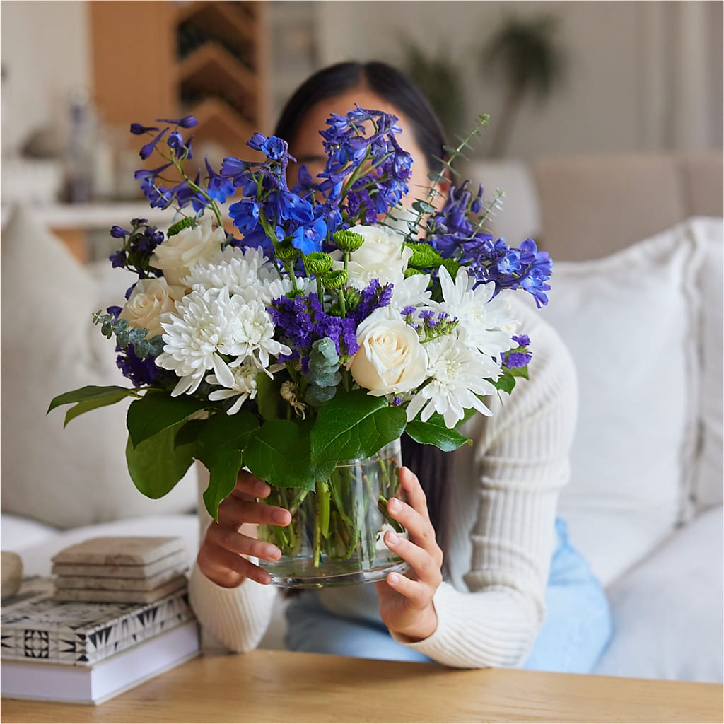Cerulean Waves Bouquet –  Unique Flowers And Wedding, Dania Beach FL