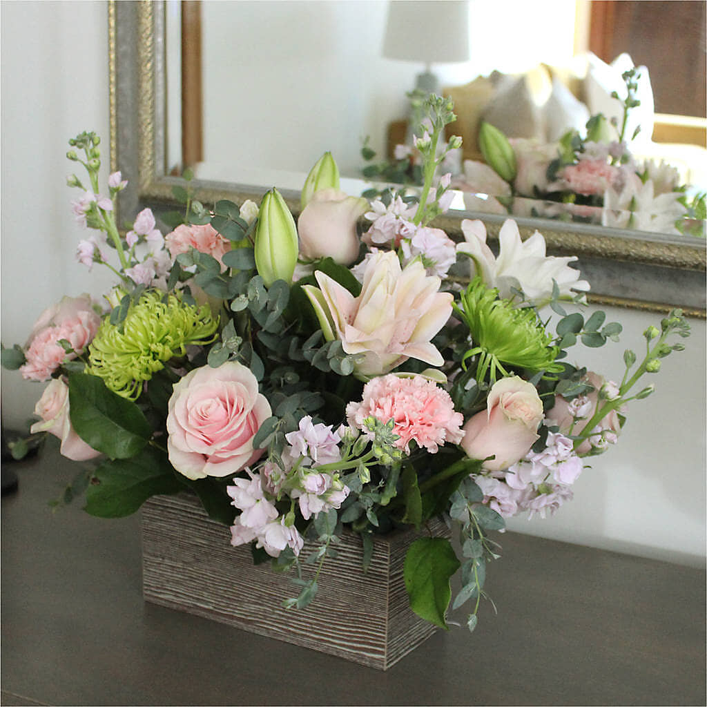 Beautiful Spirit Basket –  Unique Flowers And Wedding, Dania Beach FL