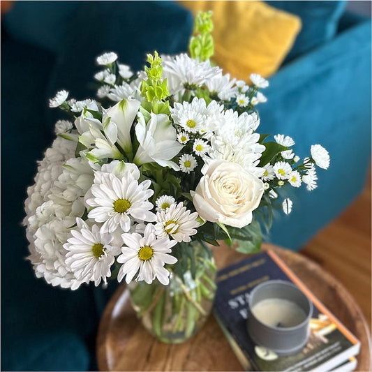 Classic Ivory – A Florist Original –  Unique Flowers And Wedding, Dania Beach FL
