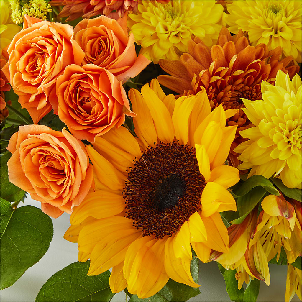 Autumn Harmony Centerpiece –  Unique Flowers And Wedding, Dania Beach FL