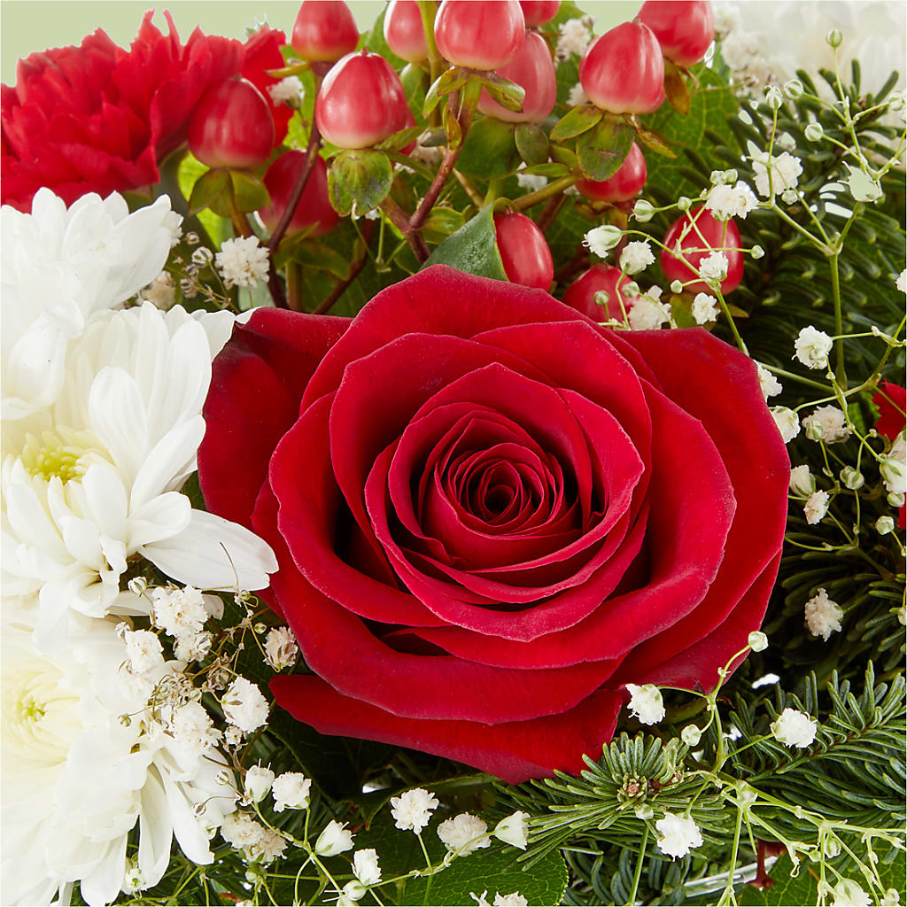 Chance of Flurries Bouquet –  Unique Flowers And Wedding, Dania Beach FL