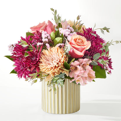 Berry Cobbler Bouquet with Ivory Vase –  Unique Flowers And Wedding, Dania Beach FL