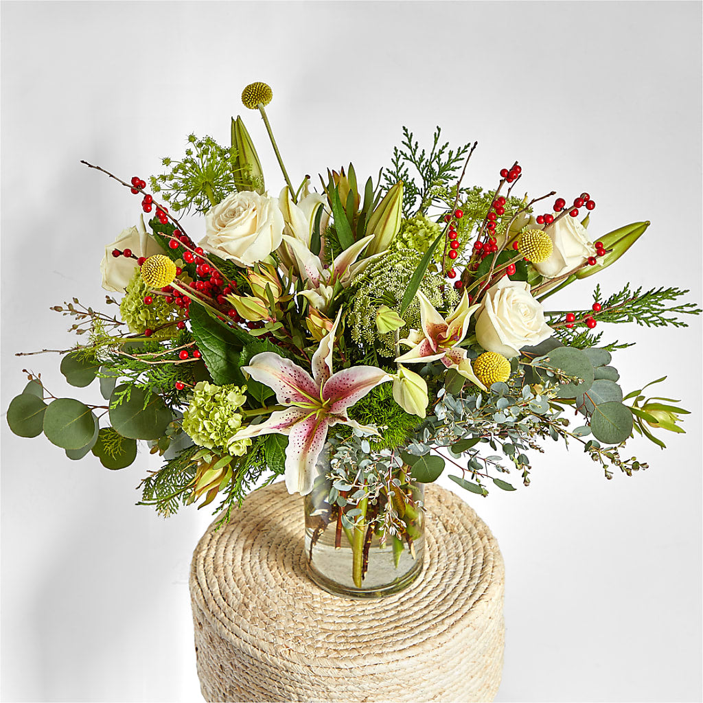 Berry & Bright Bouquet –  Unique Flowers And Wedding, Dania Beach FL