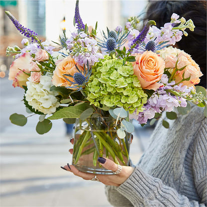 Porch Swing Bouquet –  Unique Flowers And Wedding, Dania Beach FL