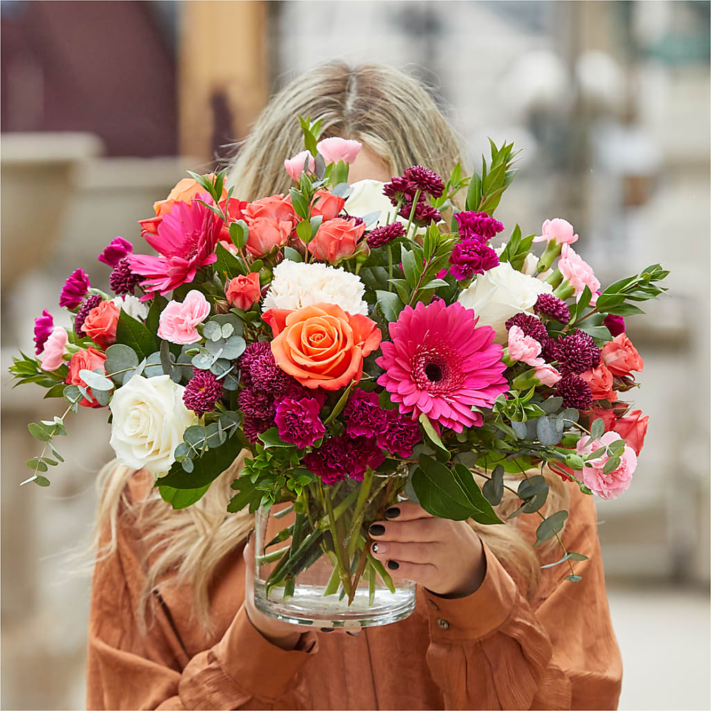 Smell the Roses Bouquet –  Unique Flowers And Wedding, Dania Beach FL
