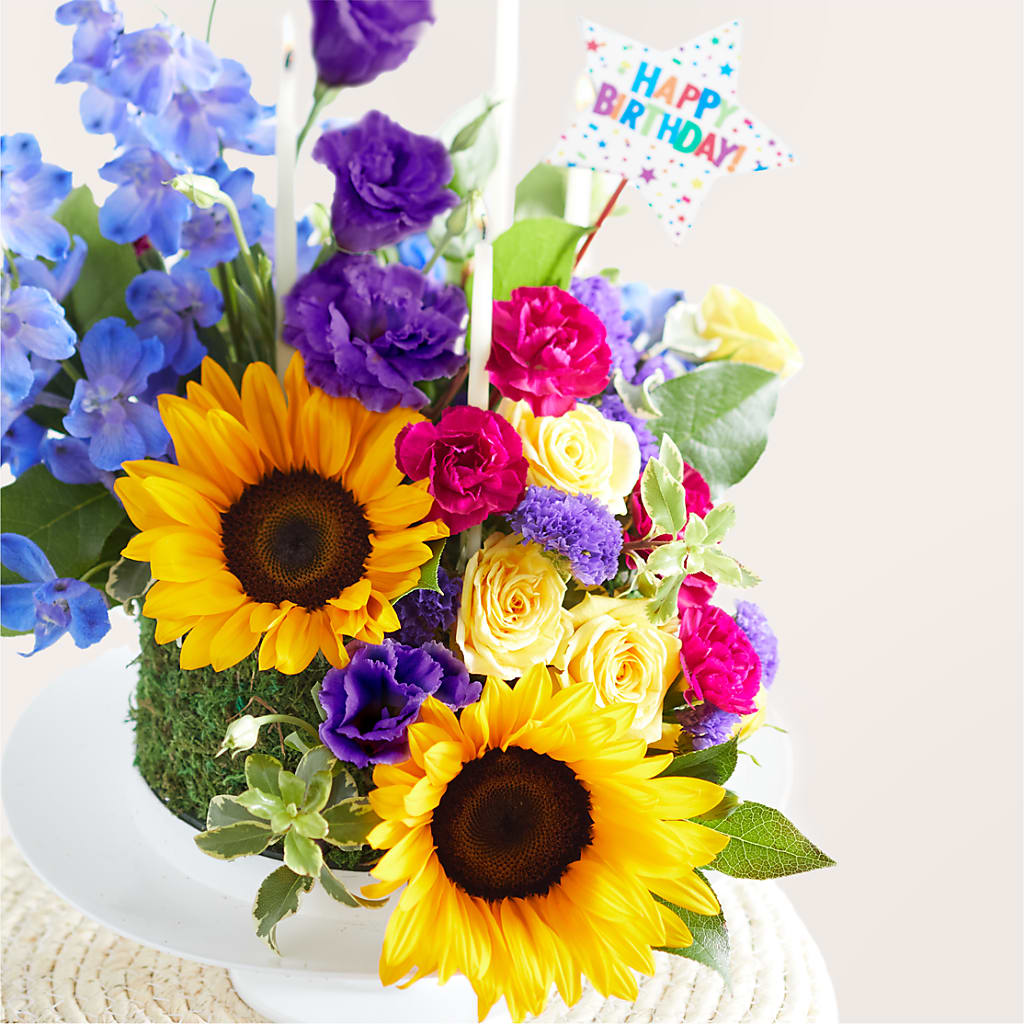 Star of the Day Floral Cake –  Unique Flowers And Wedding, Dania Beach FL